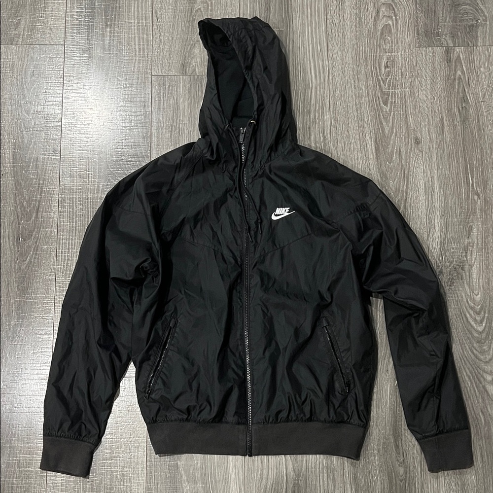 Mens Nike Windbreaker (Black) (Used)